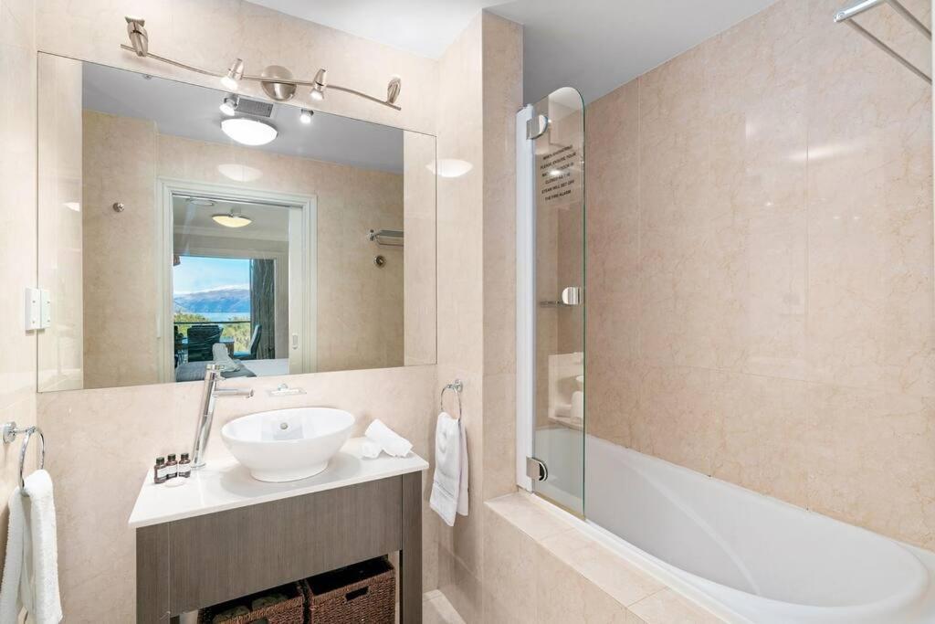 The Beacon - 2 Bedroom Luxe Apartment Queenstown Ngoại thất bức ảnh